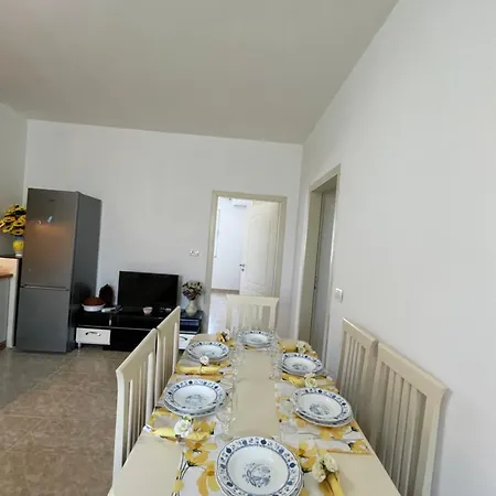 Gana's House 公寓